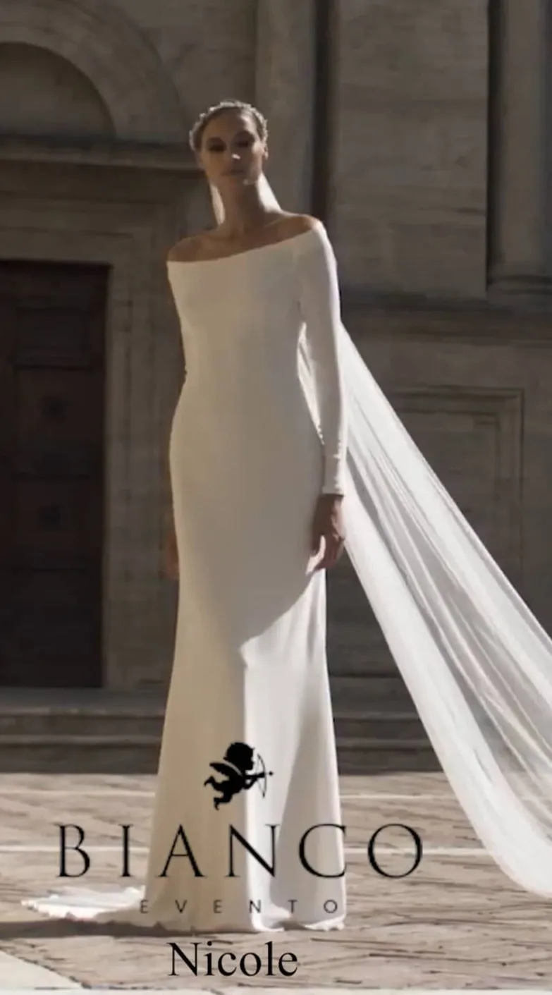 Bianco Evento - Nicole Sample Gown