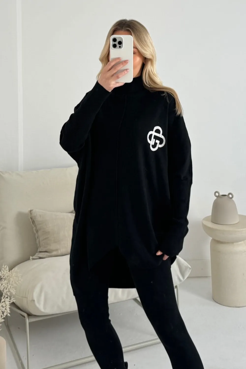 G monogram embroidered black knitted loungewear set