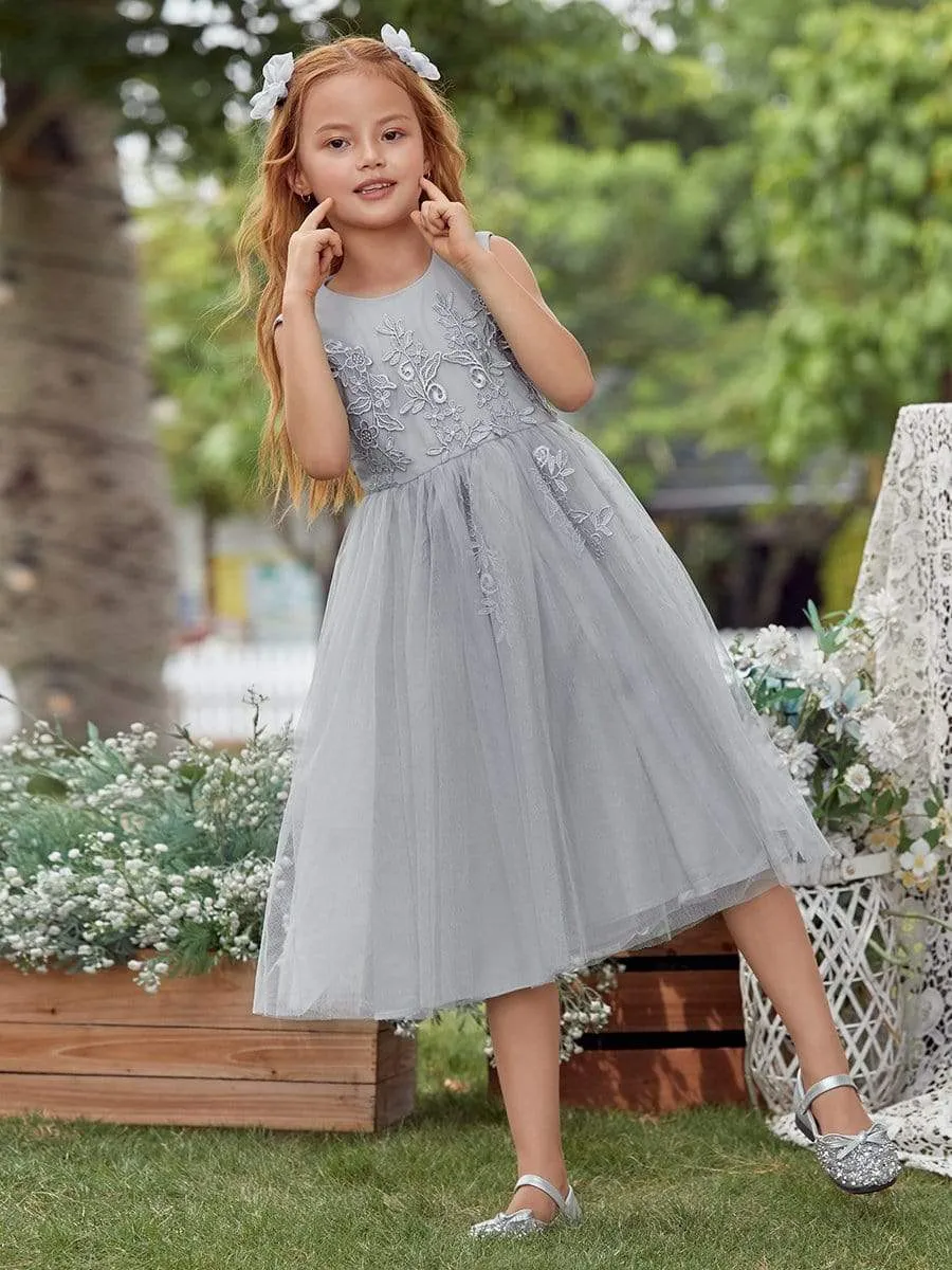 Lovely A-Line Tulle Floral Appliqued Flower Girl Dress for Wedding