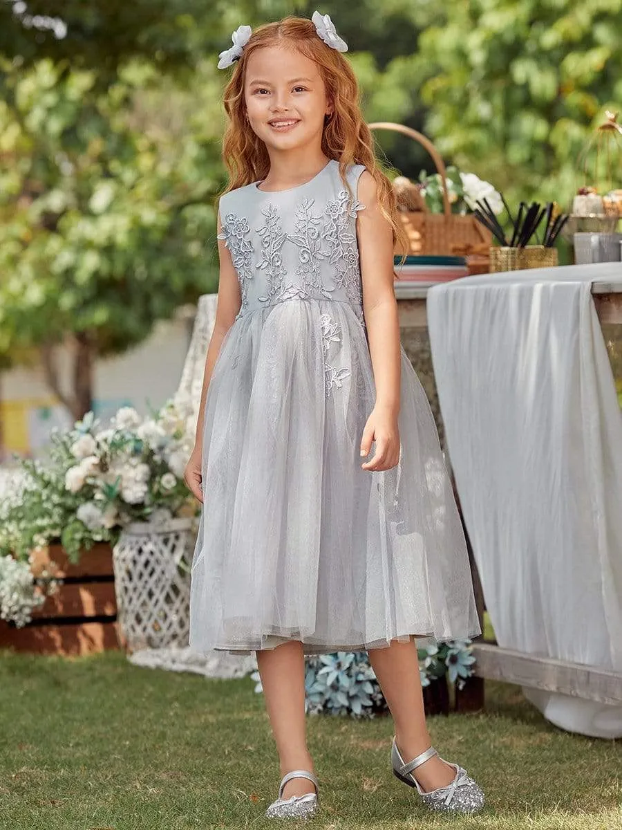 Lovely A-Line Tulle Floral Appliqued Flower Girl Dress for Wedding