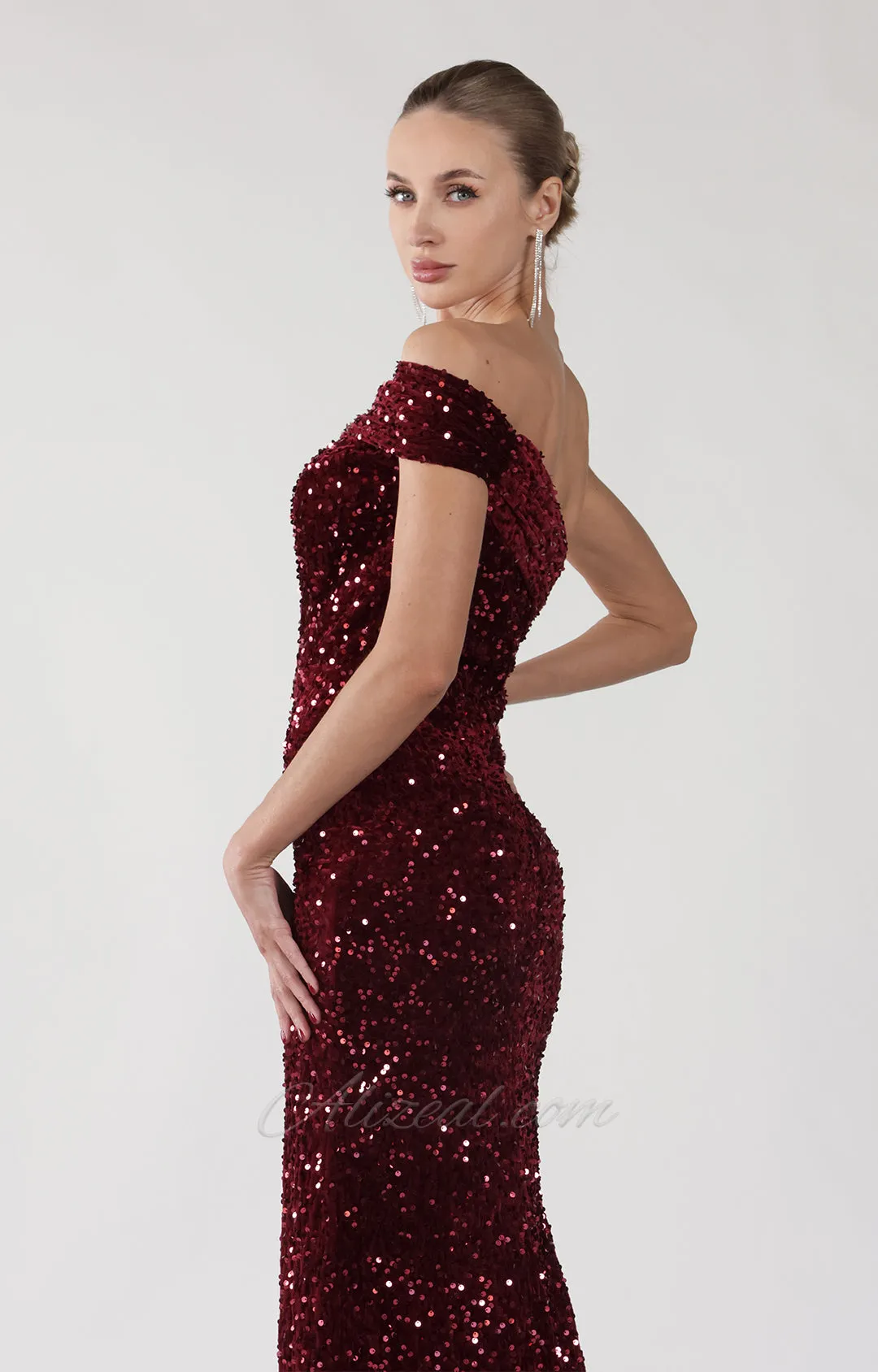 One Shoulder High Side Split Sparkly Sequins Sheath Maxi Dress